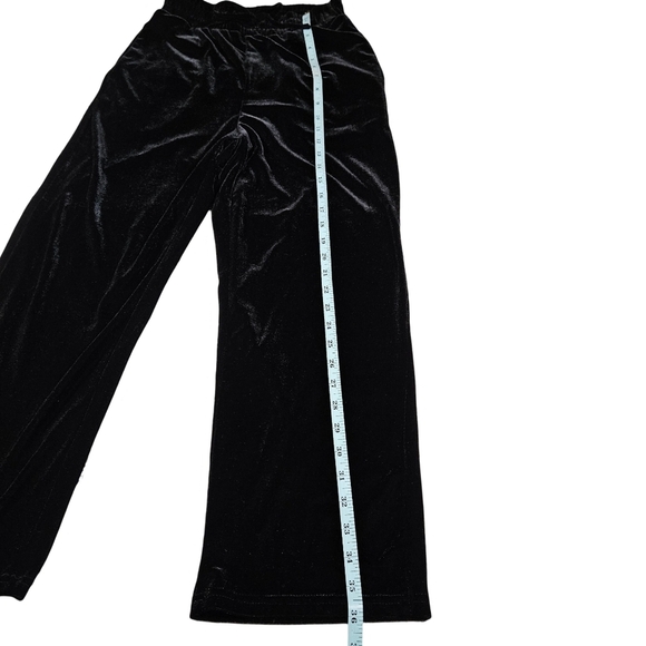 Elodie Velvet Straight Leg Pants, Black, Small - Picture 9 of 12